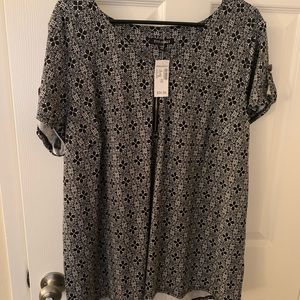 Black & White Short Sleeve Blouse